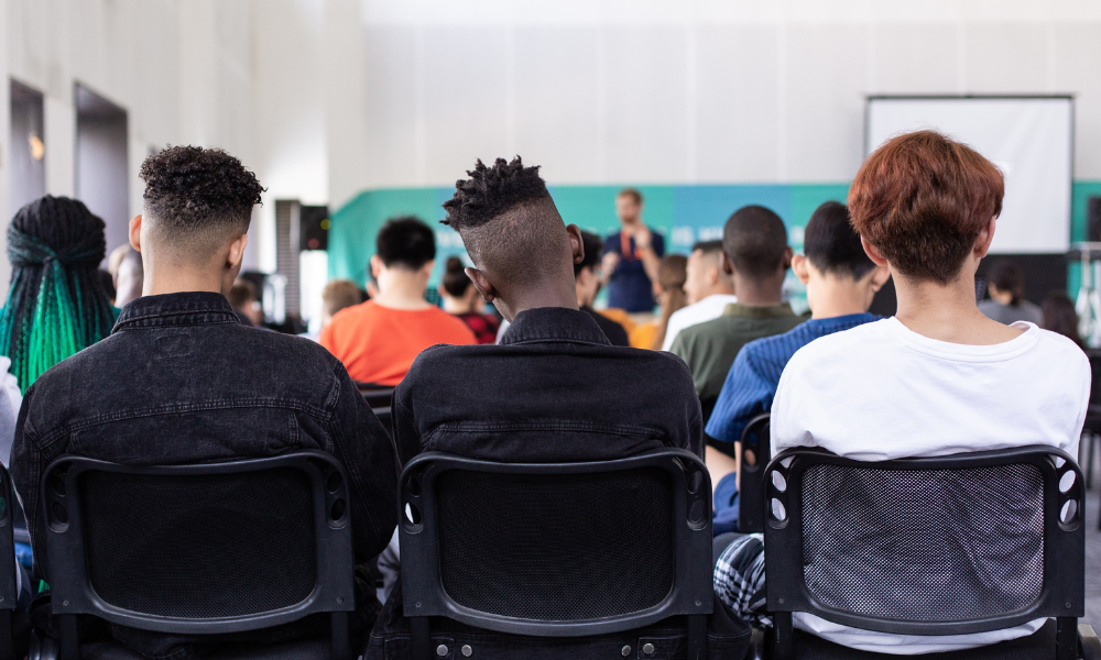 Número de profissionais com ensino superior cresce 75% em SP e atinge recorde